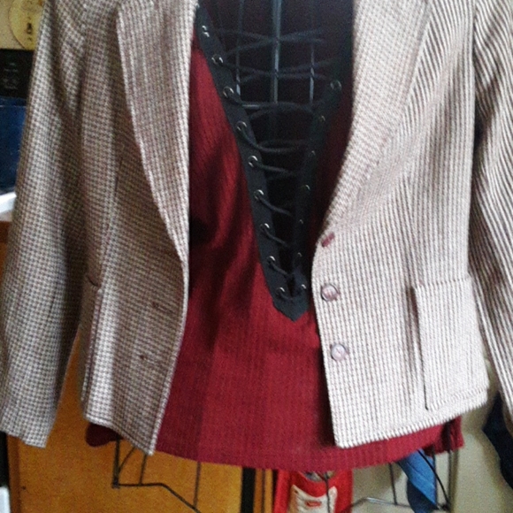 Jacket - Picture 8 of 8